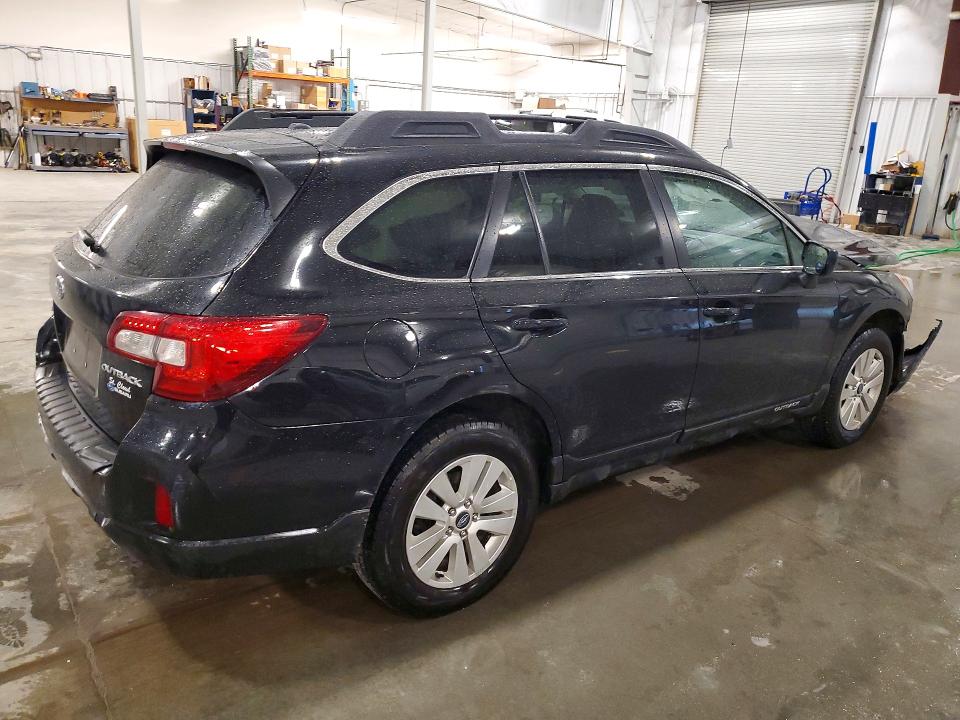 70250306 :رقم المزاد ، 4S4BSBDC3F3297366 vin ، 2015 Subaru Outback مزاد بيع