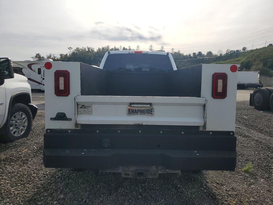 69418116 :رقم المزاد ، 1FT8W3B69JEB27158 vin ، 2018 Ford F350 مزاد بيع