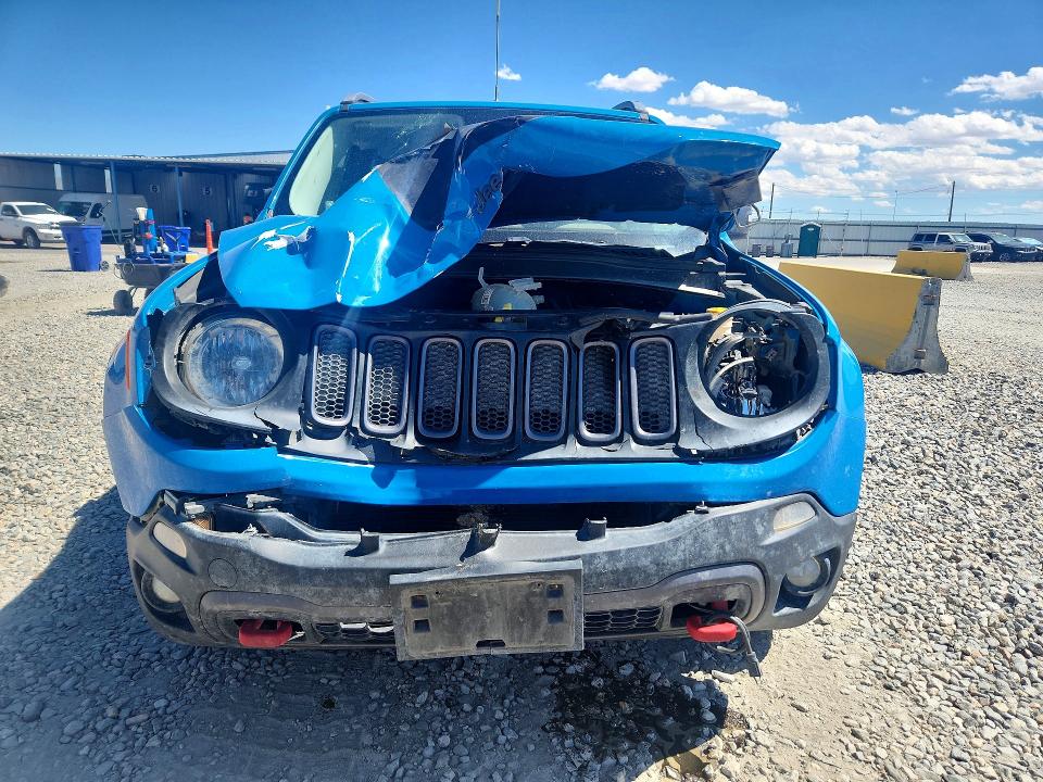 66749316 :رقم المزاد ، ZACCJBCT8FPB44068 vin ، 2015 Jeep Renegade مزاد بيع