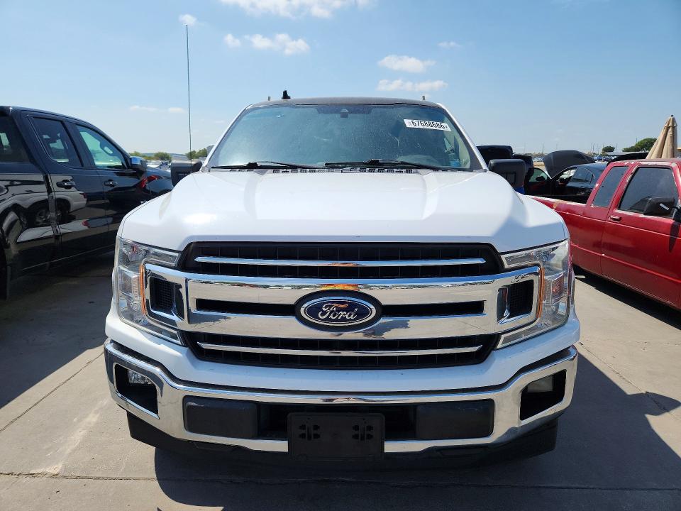67688686 :رقم المزاد ، 1FTFX1C47LKD35582 vin ، 2020 Ford F150 مزاد بيع