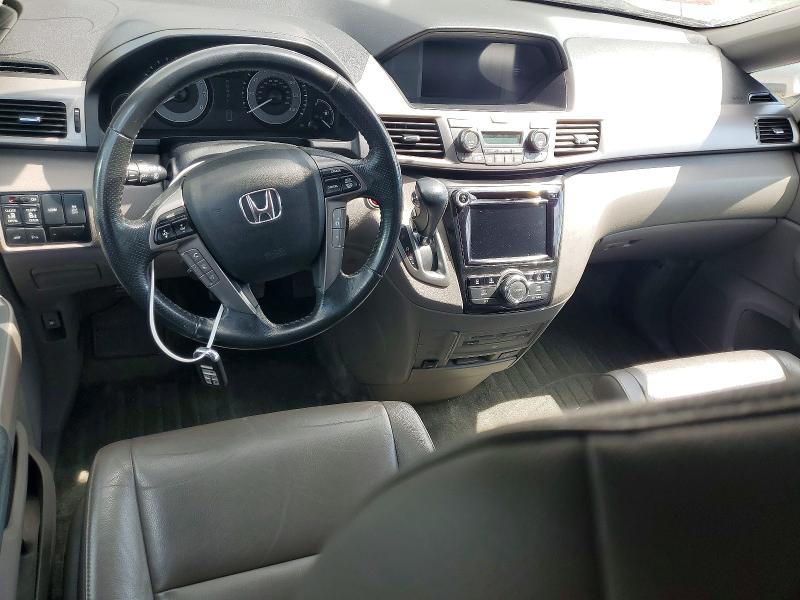 69137356 :رقم المزاد ، 5FNRL5H9XFB043589 vin ، 2015 Honda Odyssey مزاد بيع