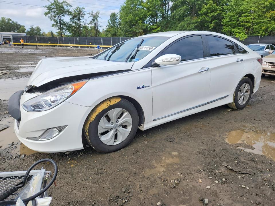 70319896 :رقم المزاد ، KMHEC4A46EA113812 vin ، 2014 Hyundai Sonata مزاد بيع