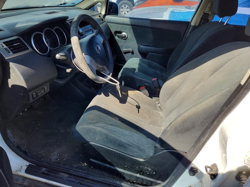 63543516 :رقم المزاد ، 3N1BC1AP8BL460517 vin ، 2011 Nissan Versa مزاد بيع