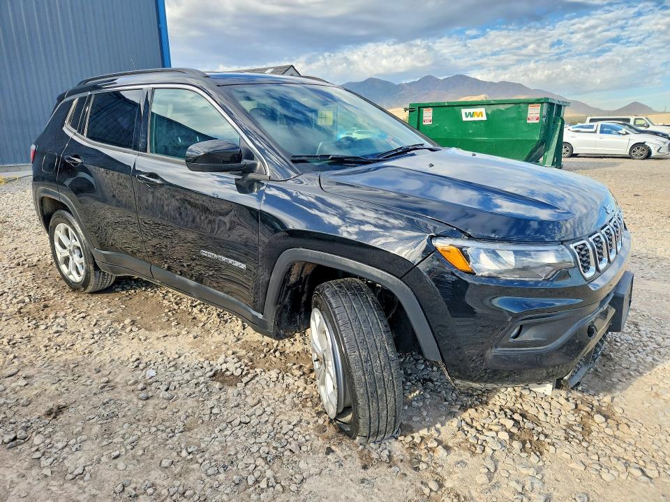 2025 Jeep Compass მანქანა იყიდება აუქციონზე, vin: 3C4NJDBNXST604194, აუქციონის ნომერი: 68815156