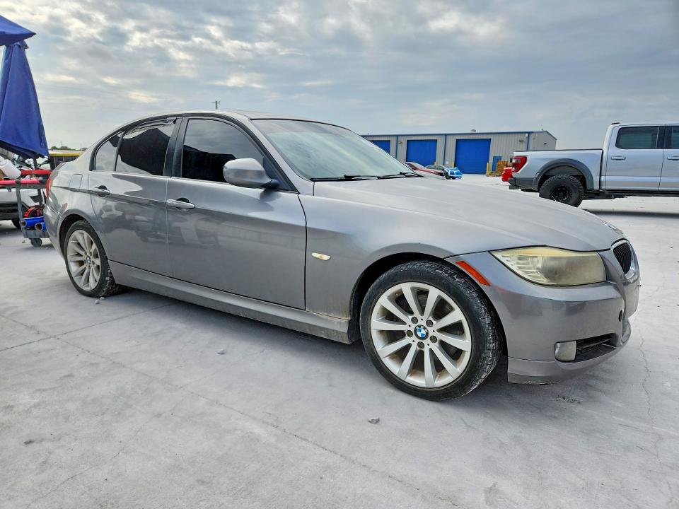 2011 Bmw 328 მანქანა იყიდება აუქციონზე, vin: WBAPH7C5XBE851393, აუქციონის ნომერი: 67108016