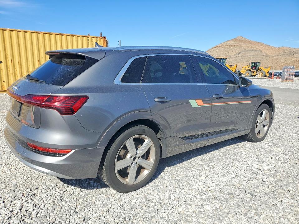 Aukcja sprzedaży 2019 Audi E-tron, vin: WA1LABGE1KB014014, numer aukcji: 68162566