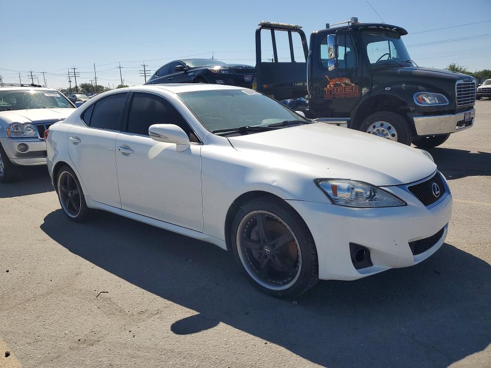 69088076 :رقم المزاد ، JTHCE5C21C5002984 vin ، 2012 Lexus Is مزاد بيع