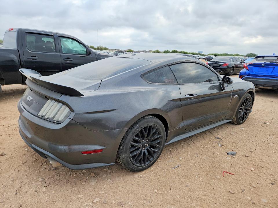68133846 :رقم المزاد ، 1FA6P8CF1K5101788 vin ، 2019 Ford Mustang مزاد بيع
