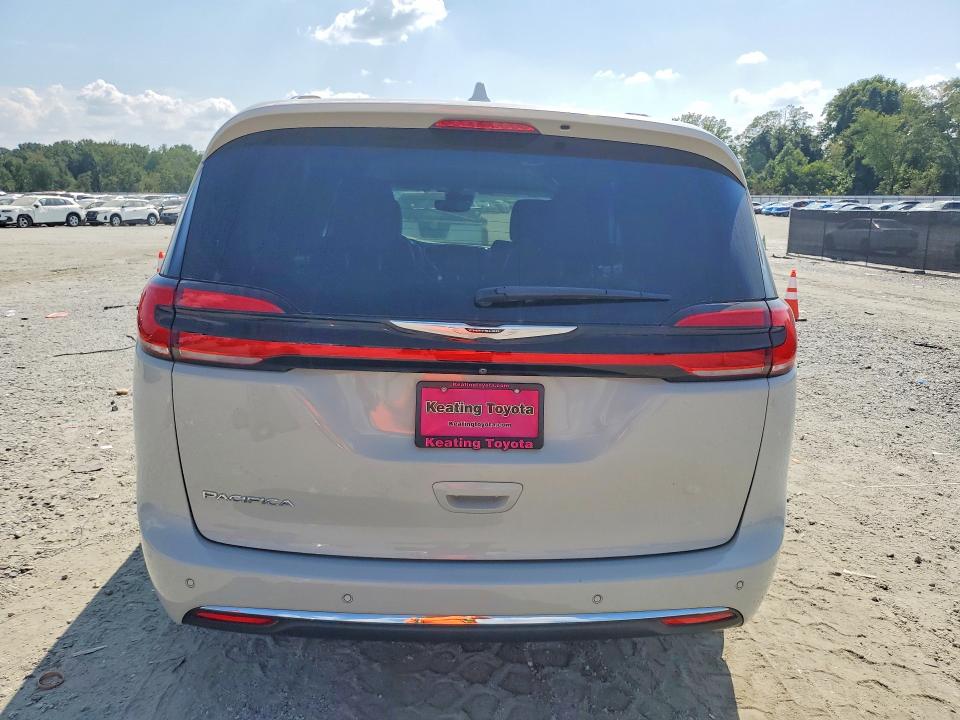 67725606 :رقم المزاد ، 2C4RC1BG1MR547028 vin ، 2021 Chrysler Pacifica مزاد بيع
