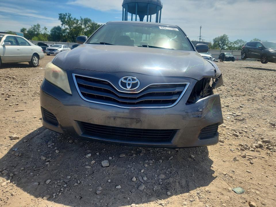 2011 Toyota Camry მანქანა იყიდება აუქციონზე, vin: 4T1BF3EK8BU205950, აუქციონის ნომერი: 68222786