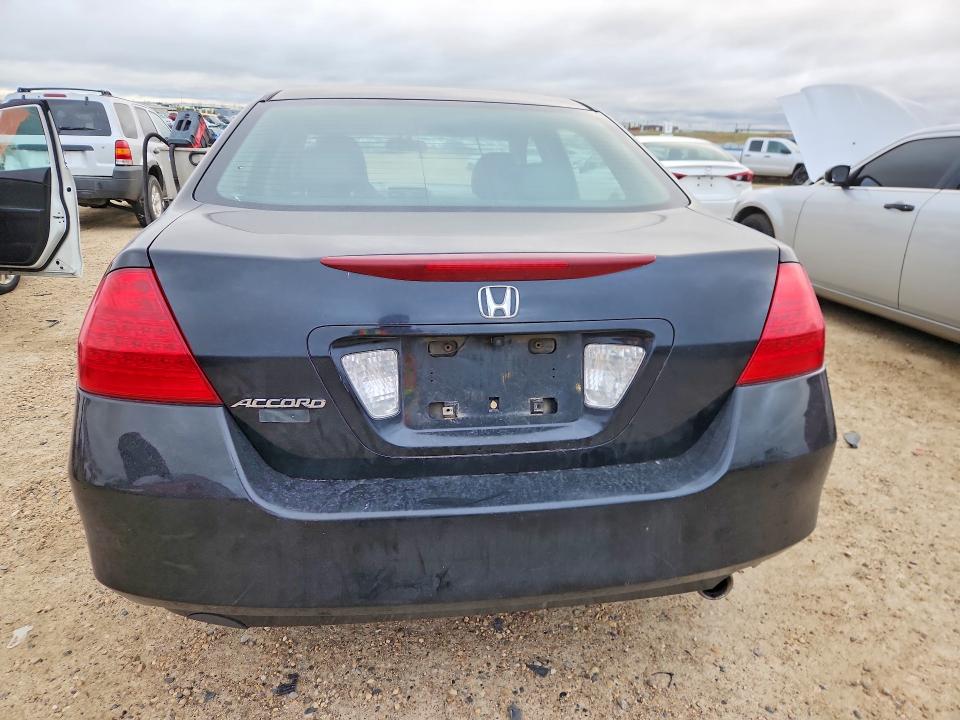68373656 :رقم المزاد ، 1HGCM56727A808178 vin ، 2007 Honda Accord مزاد بيع