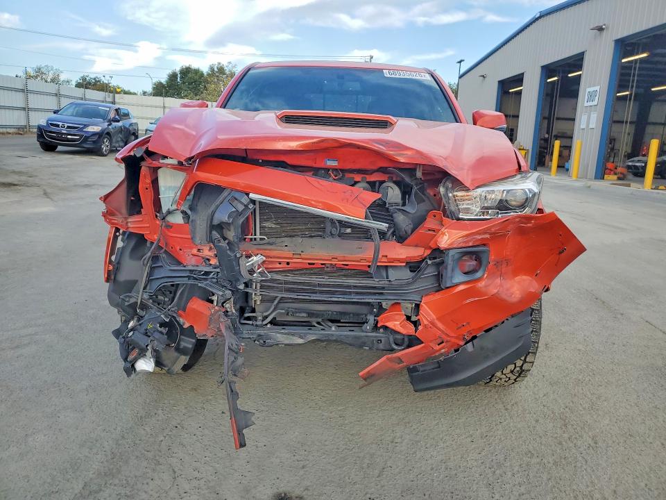 Продаж на аукціоні авто 2017 Toyota Tacoma, vin: 3TMCZ5AN2HM056895, номер лоту: 68935626