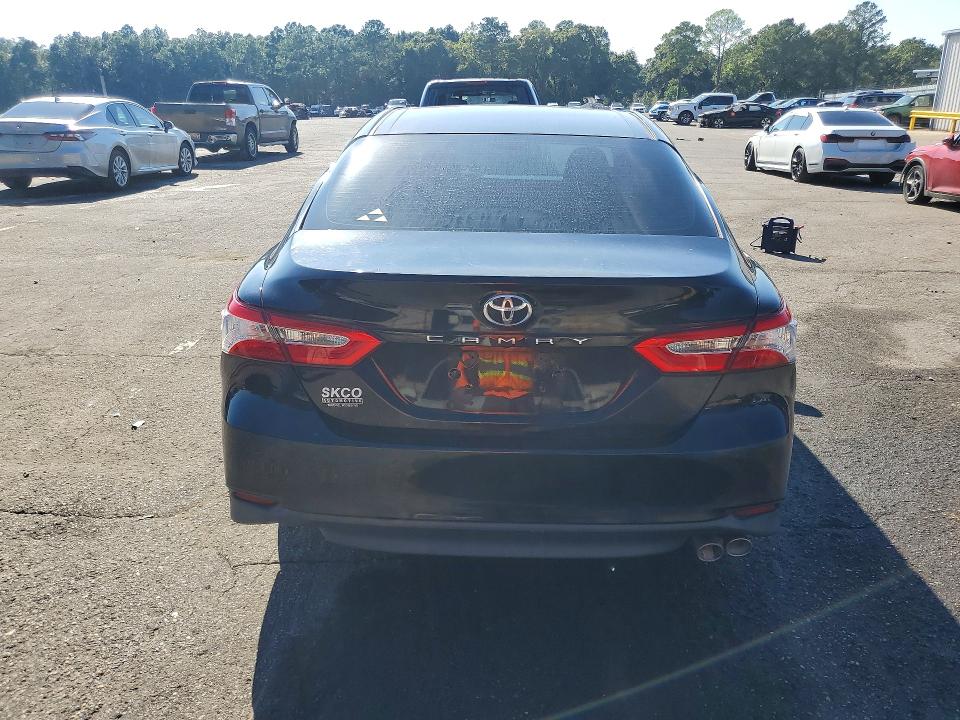 Продажа на аукционе авто 2018 Toyota Camry, vin: 4T1B11HK2JU644557, номер лота: 68558646