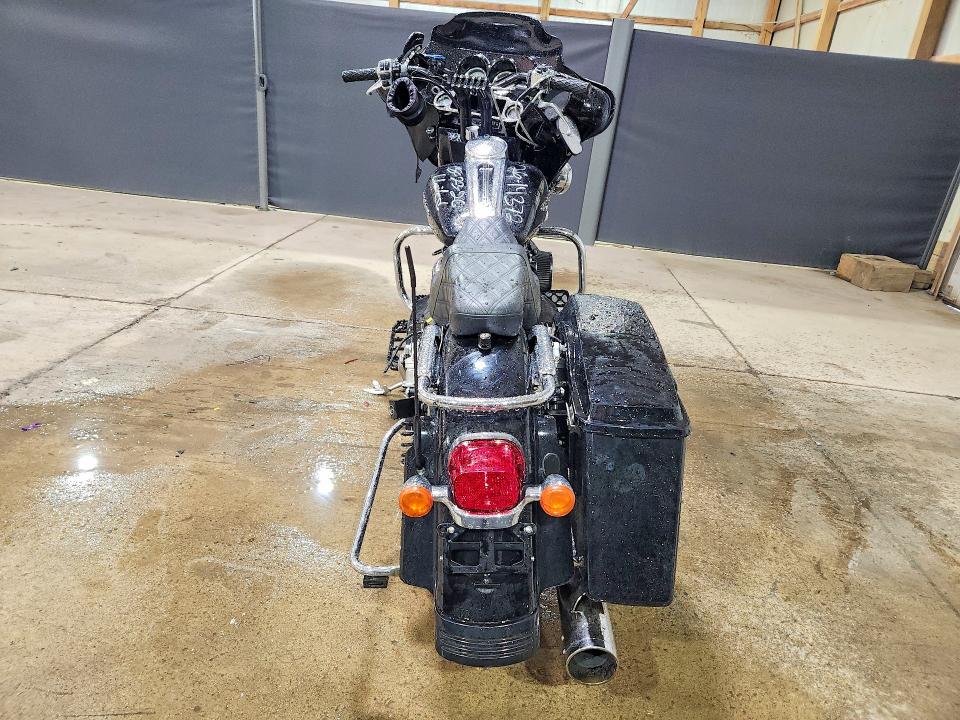 2006 Harley-davidson Flhx მანქანა იყიდება აუქციონზე, vin: 1HD1KAV106Y702530, აუქციონის ნომერი: 67524936