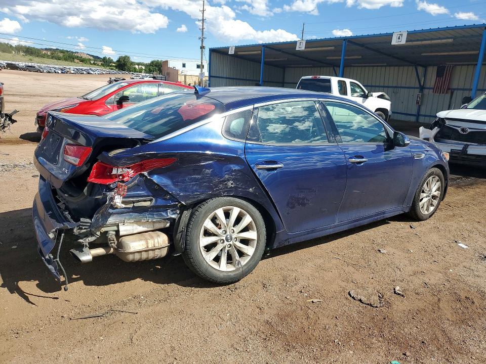 67386786 :رقم المزاد ، 5XXGU4L38JG197547 vin ، 2018 Kia Optima مزاد بيع
