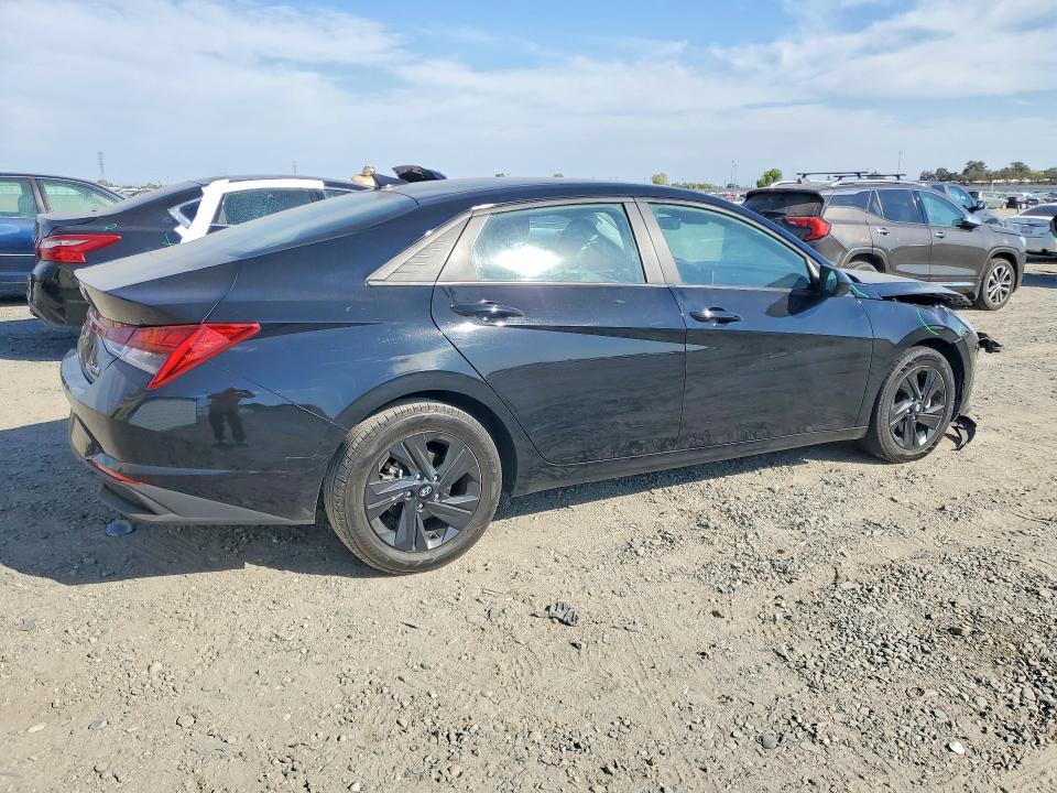 70118706 :رقم المزاد ، KMHLM4AJ9PU042777 vin ، 2023 Hyundai Elantra مزاد بيع