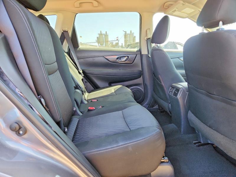 68989676 :رقم المزاد ، KNMAT2MT4JP580082 vin ، 2018 Nissan Rogue مزاد بيع