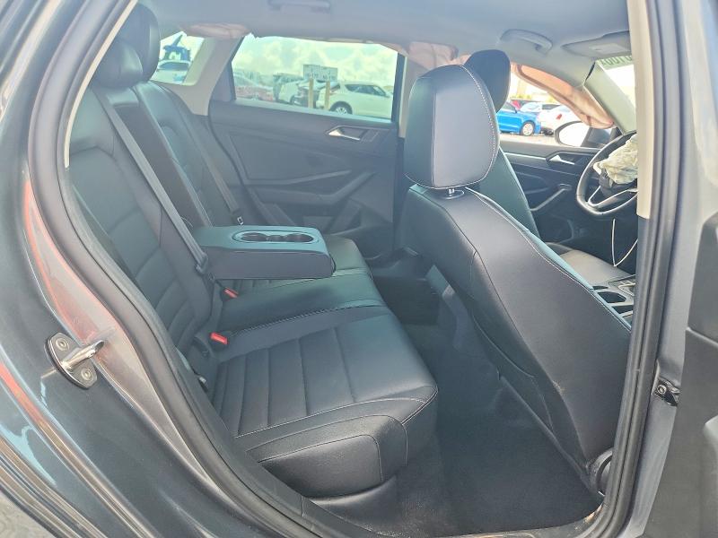 Продажа на аукционе авто 2022 Volkswagen Jetta, vin: 3VWEM7BU8NM016659, номер лота: 68646166