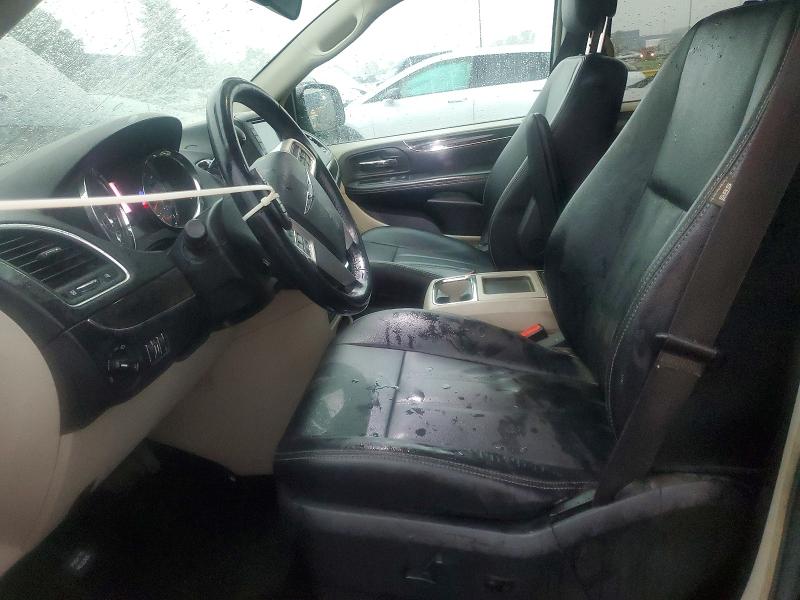 67923766 :رقم المزاد ، 2C4RC1BG8FR654905 vin ، 2015 Chrysler Town & Country مزاد بيع