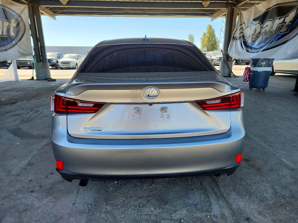 71292556 :رقم المزاد ، JTHBA1D27G5034519 vin ، 2016 Lexus Is مزاد بيع