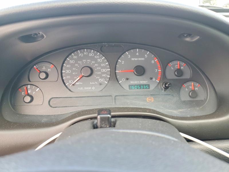 2000 Ford Mustang მანქანა იყიდება აუქციონზე, vin: 1FAFP45X5YF190072, აუქციონის ნომერი: 68003646