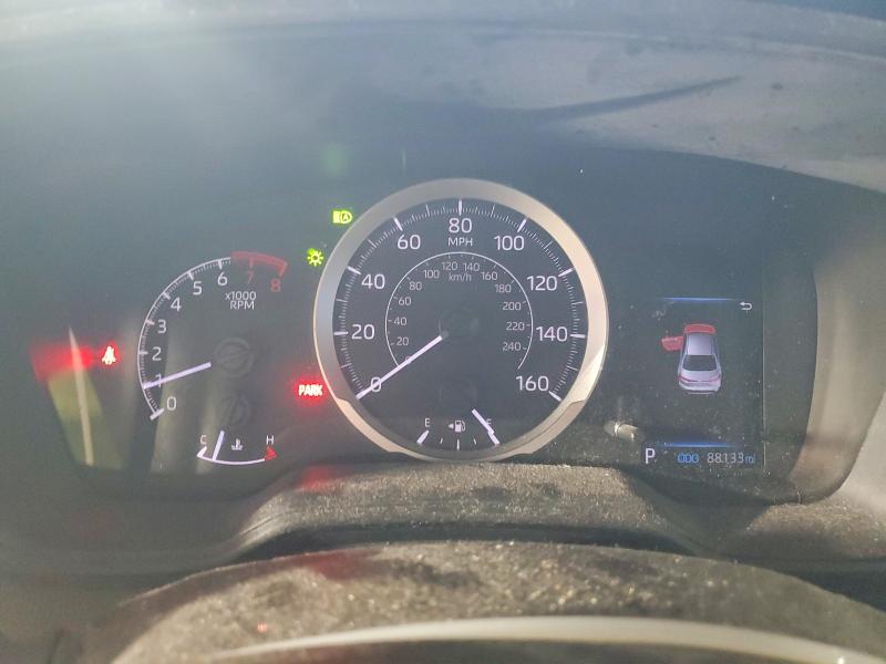 68361426 :رقم المزاد ، 5YFEPMAE6MP213789 vin ، 2021 Toyota Corolla مزاد بيع