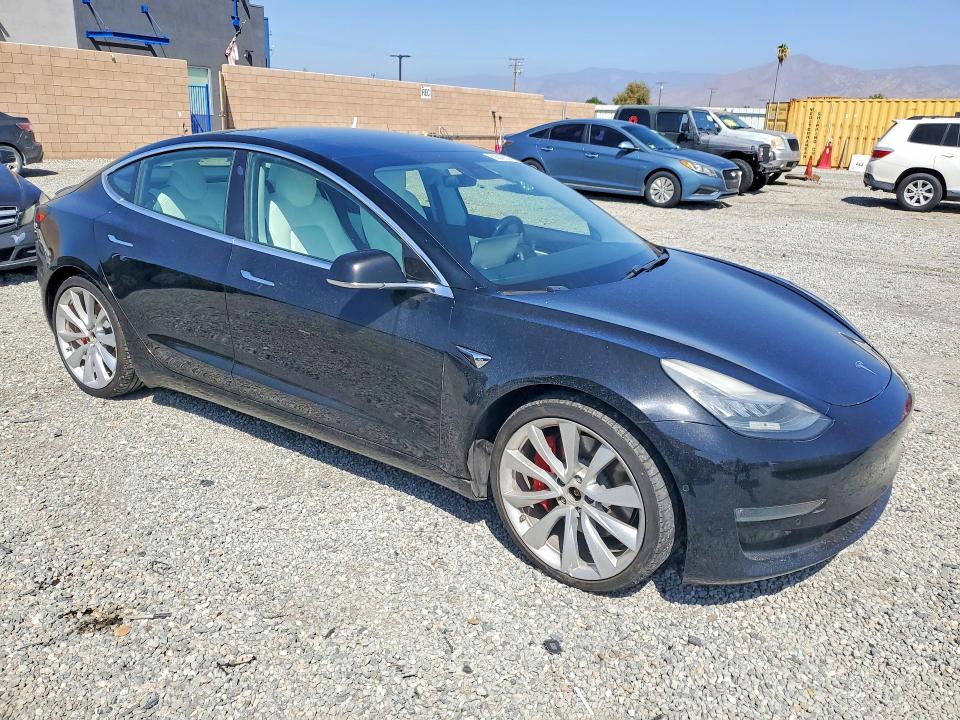 Продаж на аукціоні авто 2019 Tesla Model 3, vin: 5YJ3E1EB5KF238347, номер лоту: 69042836