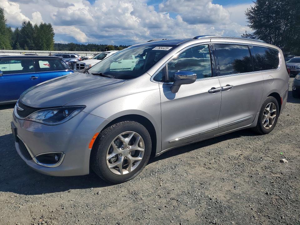Auction sale of the 2017 Chrysler Pacifica, vin: 2C4RC1GG1HR588788, lot number: 67654426