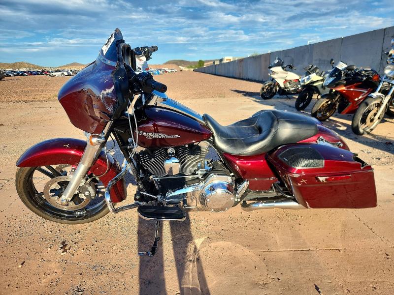 69109036 :رقم المزاد ، 1HD1KBM1XFB690574 vin ، 2015 Harley-davidson Flhx مزاد بيع