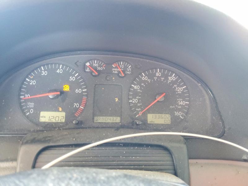 Auction sale of the 1999 Volkswagen Passat, vin: WVWMA63B2XE161963, lot number: 68516226