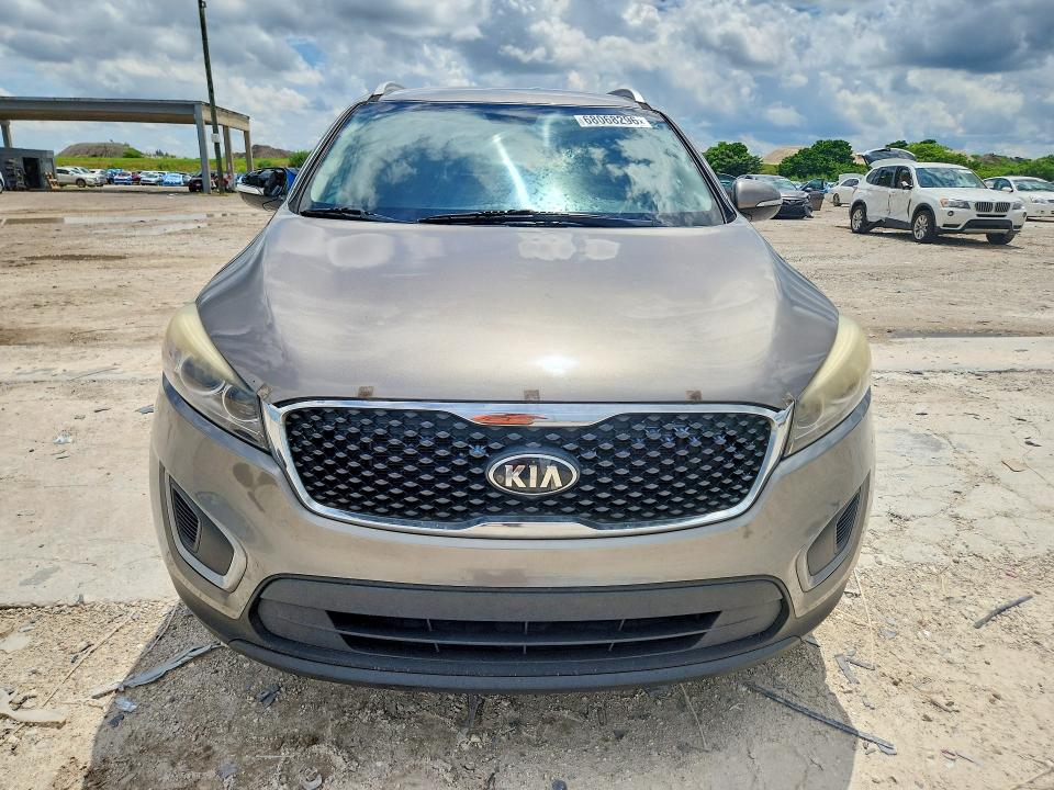 68068296 :رقم المزاد ، 5XYPG4A36GG088521 vin ، 2016 Kia Sorento مزاد بيع