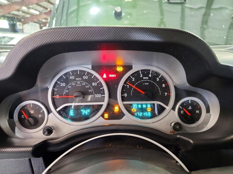 2010 Jeep Wrangler Unlimited მანქანა იყიდება აუქციონზე, vin: 1J4BA3H11AL101983, აუქციონის ნომერი: 70157056