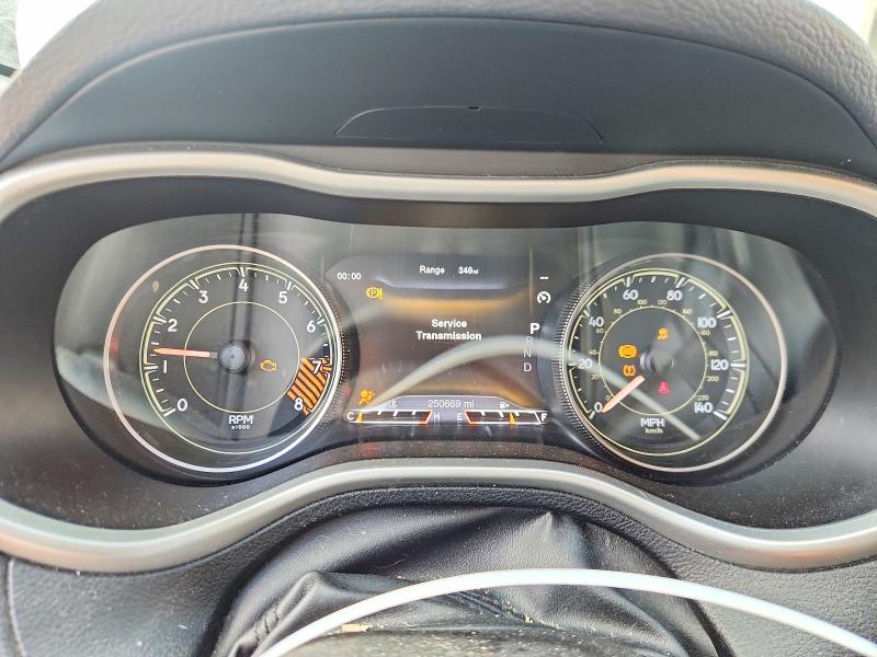 69587156 :رقم المزاد ، 1C4PJMBS6EW240093 vin ، 2014 Jeep Cherokee مزاد بيع