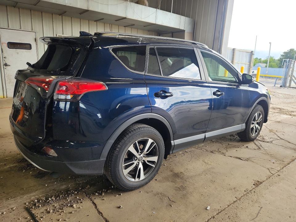 Продажа на аукционе авто 2018 Toyota Rav4, vin: JTMRFREV0JJ178016, номер лота: 68514576