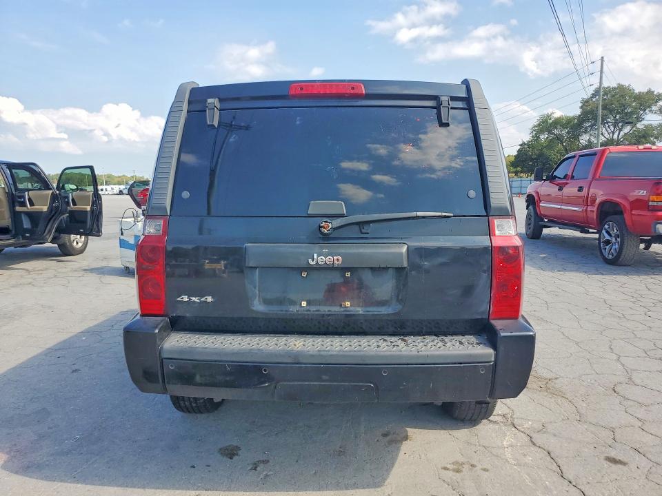 2007 Jeep Commander მანქანა იყიდება აუქციონზე, vin: 1J8HG48K67C501553, აუქციონის ნომერი: 67736856