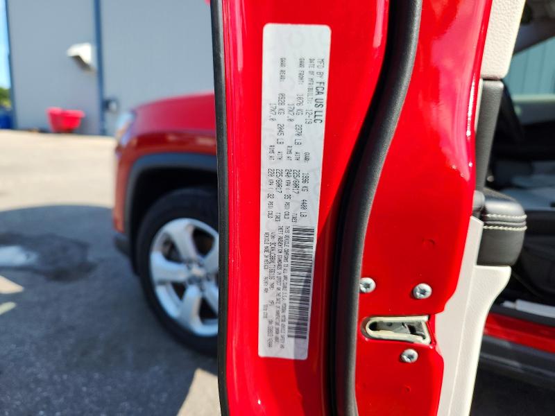 2020 Jeep Compass მანქანა იყიდება აუქციონზე, vin: 3C4NJCBBXLT166116, აუქციონის ნომერი: 69013656