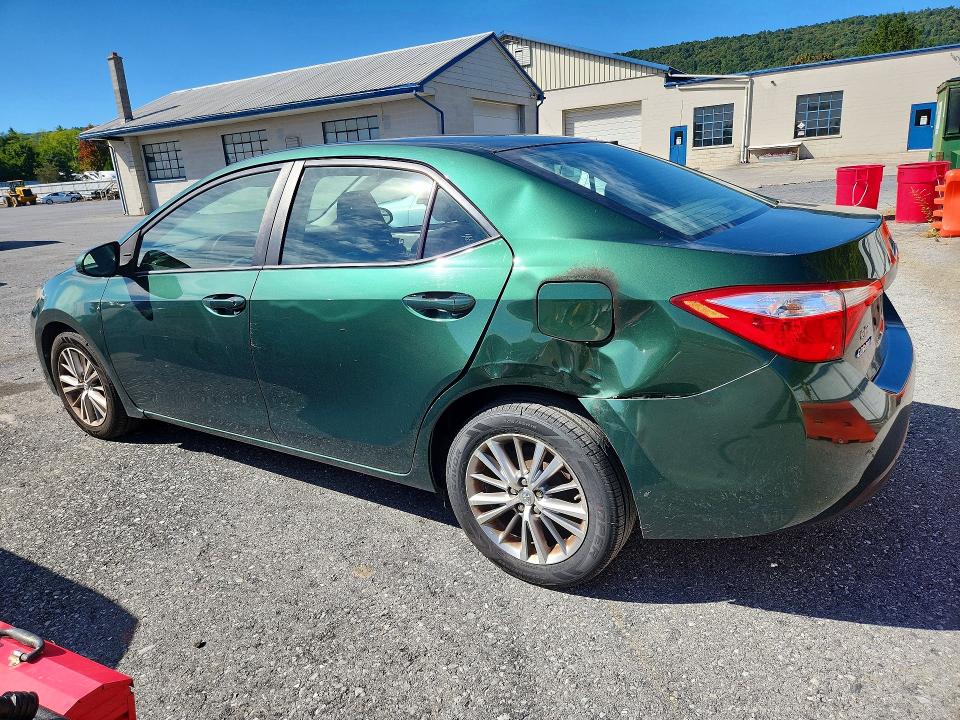 70187006 :رقم المزاد ، 2T1BURHE7FC292052 vin ، 2015 Toyota Corolla مزاد بيع