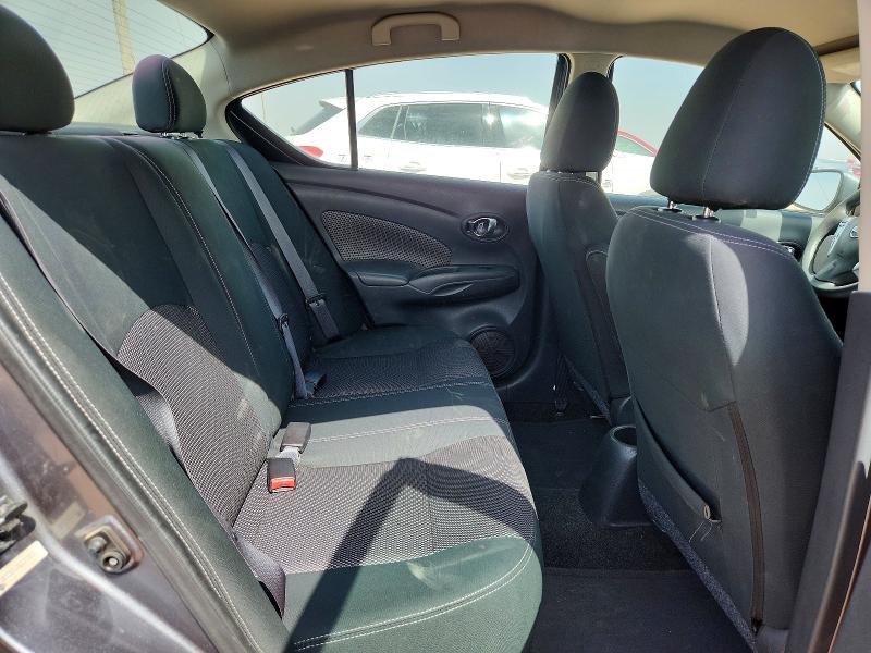 Продаж на аукціоні авто 2018 Nissan Versa, vin: 3N1CN7AP6JL818553, номер лоту: 69175186