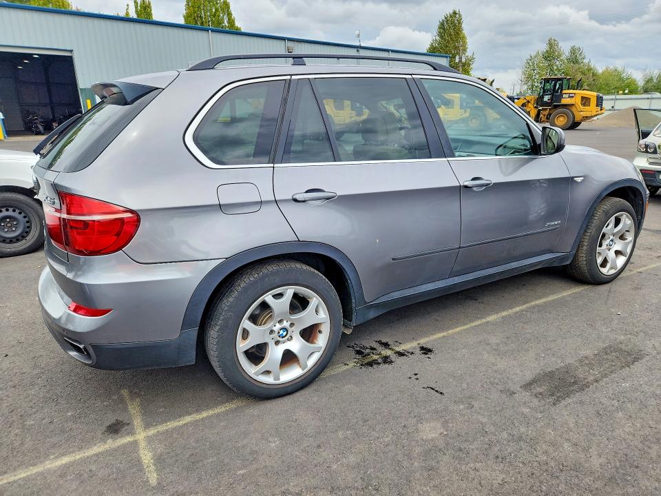 Продаж на аукціоні авто 2011 Bmw X5, vin: 5UXZV8C5XBL421531, номер лоту: 66137106
