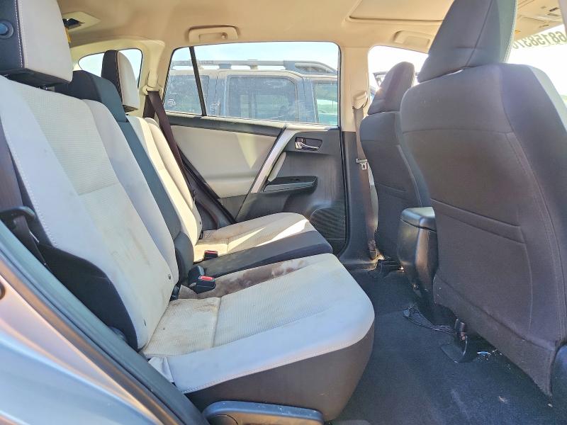 68158376 :رقم المزاد ، JTMRFREVXJJ202158 vin ، 2018 Toyota Rav4 مزاد بيع