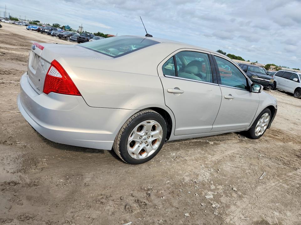 71262796 :رقم المزاد ، 3FAHP0HG2AR214320 vin ، 2010 Ford Fusion مزاد بيع