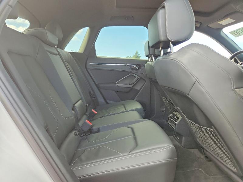 2020 Audi Q3 მანქანა იყიდება აუქციონზე, vin: WA1FECF3XL1024071, აუქციონის ნომერი: 69158676