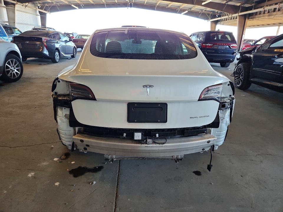 2022 Tesla Model 3 მანქანა იყიდება აუქციონზე, vin: 5YJ3E1EB9NF134142, აუქციონის ნომერი: 68881356