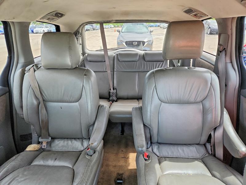 2010 Toyota Sienna მანქანა იყიდება აუქციონზე, vin: 5TDKK4CC2AS299943, აუქციონის ნომერი: 68308396