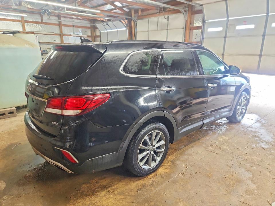 Продажа на аукционе авто 2017 Hyundai Santa Fe, vin: KM8SMDHF8HU185721, номер лота: 68691376