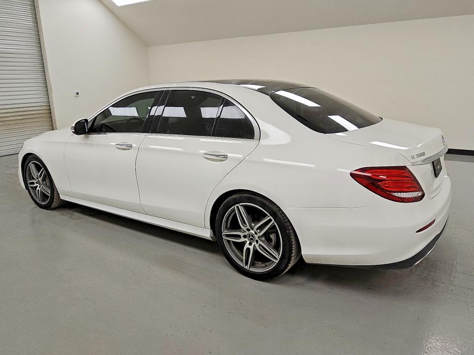 2019 Mercedes-benz E მანქანა იყიდება აუქციონზე, vin: WDDZF4JB1KA666588, აუქციონის ნომერი: 64939106