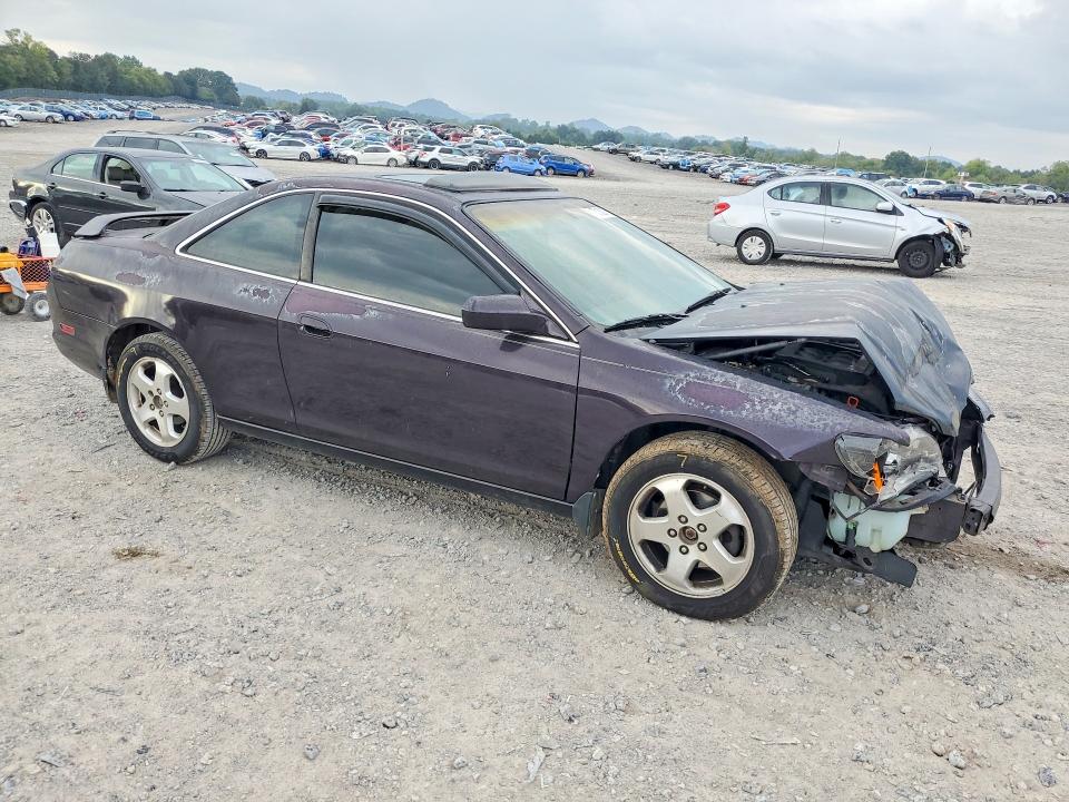 Aukcja sprzedaży 1998 Honda Accord, vin: 1HGCG2250WA022579, numer aukcji: 70130076