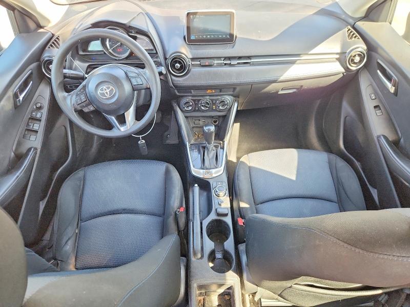 70353856 :رقم المزاد ، 3MYDLBYV4JY302713 vin ، 2018 Toyota Yaris Ia مزاد بيع
