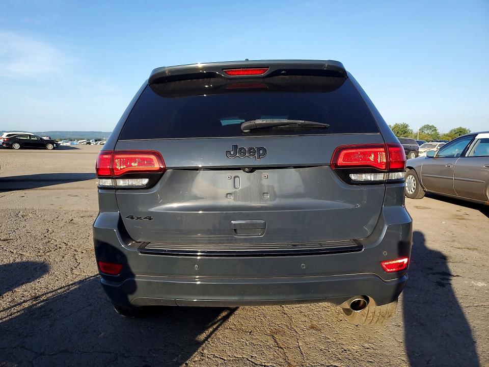 Продажа на аукционе авто 2018 Jeep Grand Cherokee, vin: 1C4RJFAG9JC235936, номер лота: 69146756