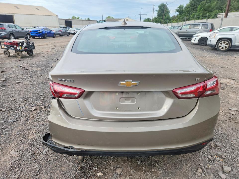 68738416 :رقم المزاد ، 1G1ZD5ST8NF138060 vin ، 2022 Chevrolet Malibu مزاد بيع